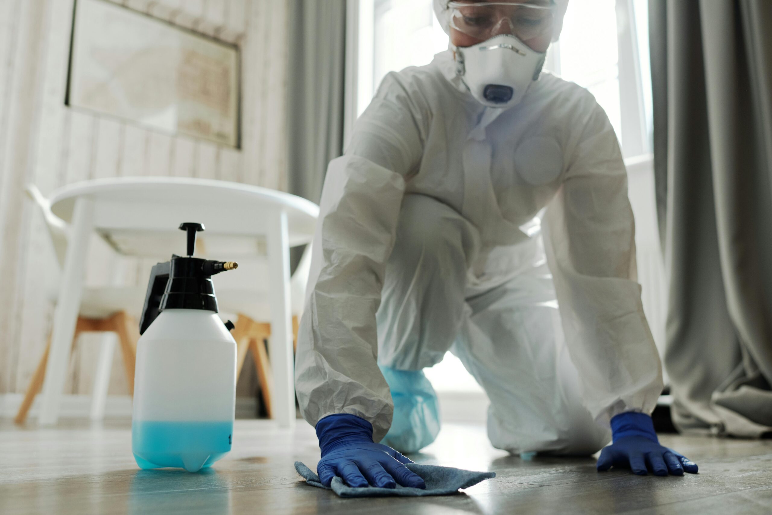 person doing biohazard cleanup northern virginia