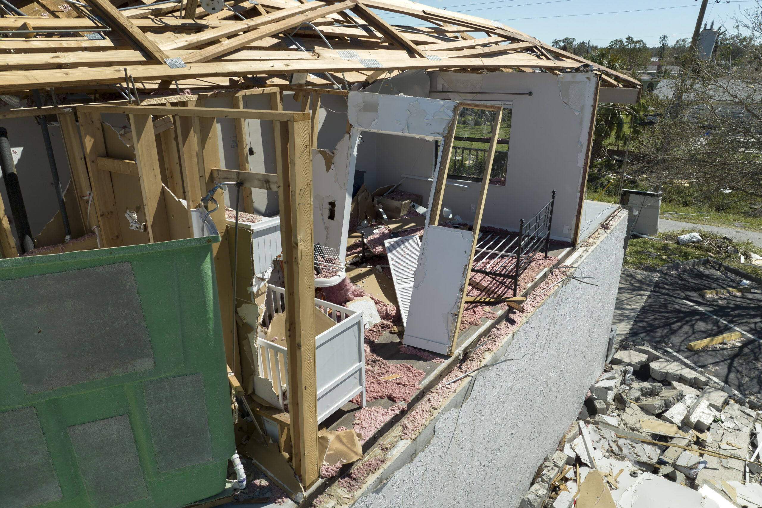 3 Questions to Ask Storm Damage Repair Experts Near Manassas
